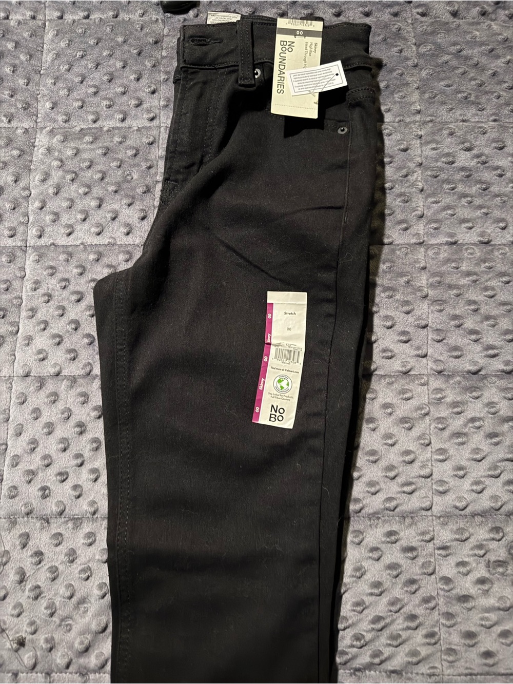 No Boundaries Women's Skinny Jeans - Black